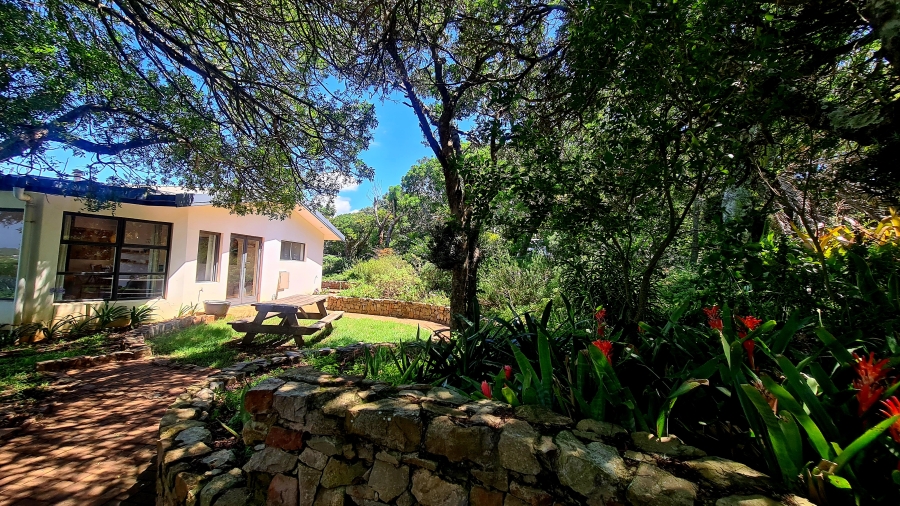 5 Bedroom Property for Sale in Kenton On Sea Eastern Cape